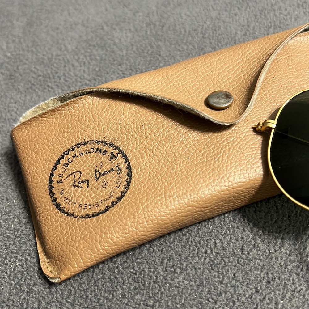 Vintage Ray Ban Aviator Outdoorsman Glasses with Original Case - Picture 3 of 11